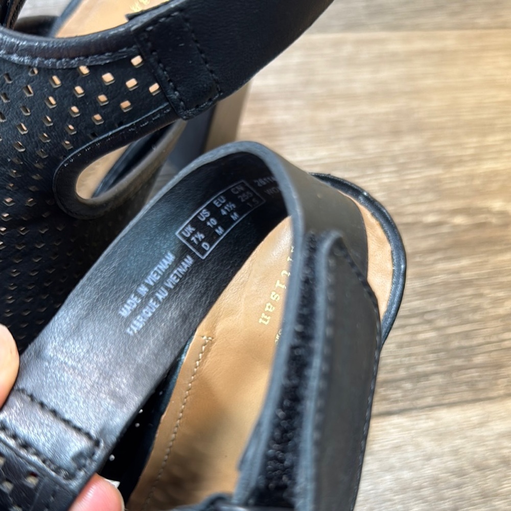 Clarks Black Women's Heeled Sandals size 10 (b222) - Picture 8 of 8